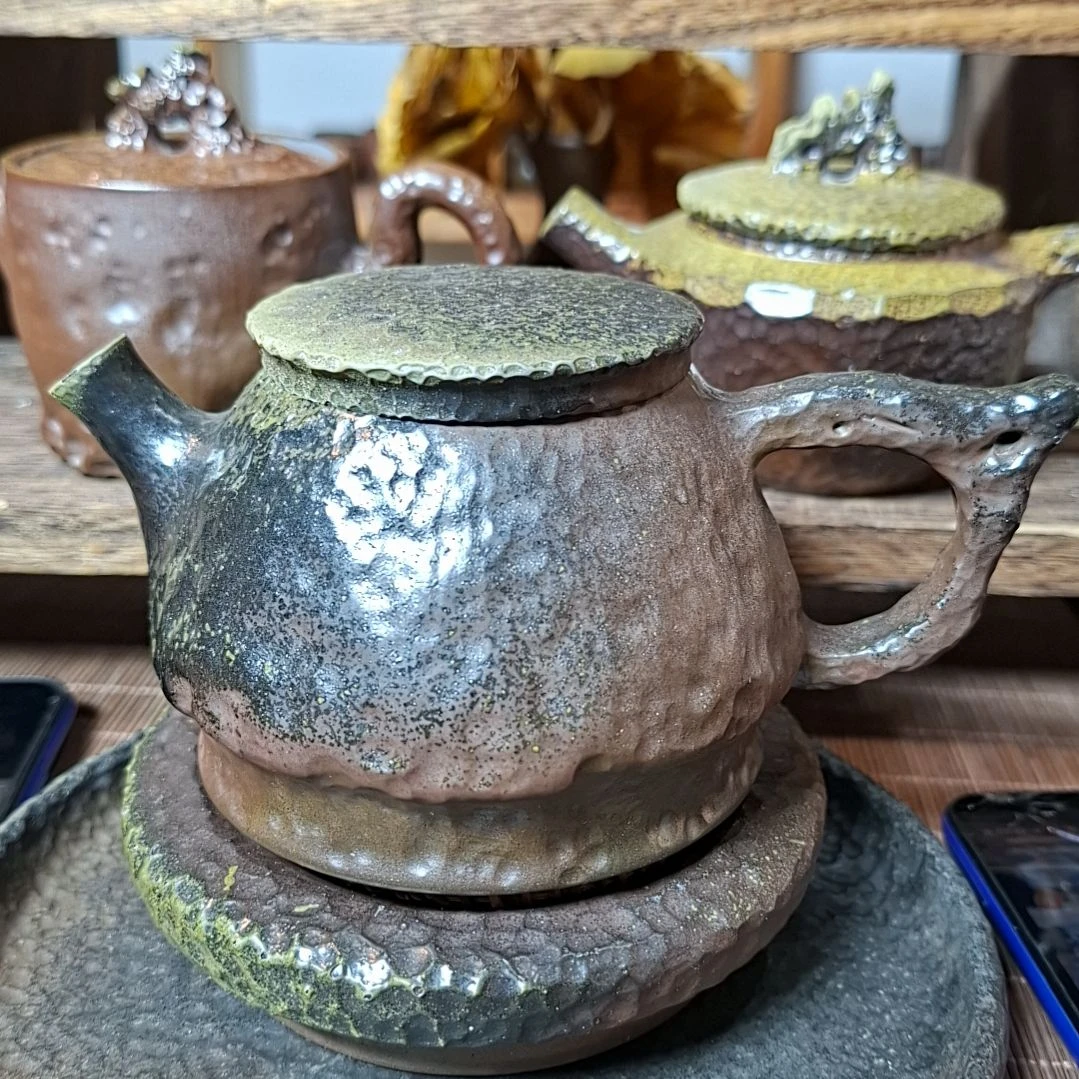 坭兴陶纯柴烧石瓢250c，微瑕