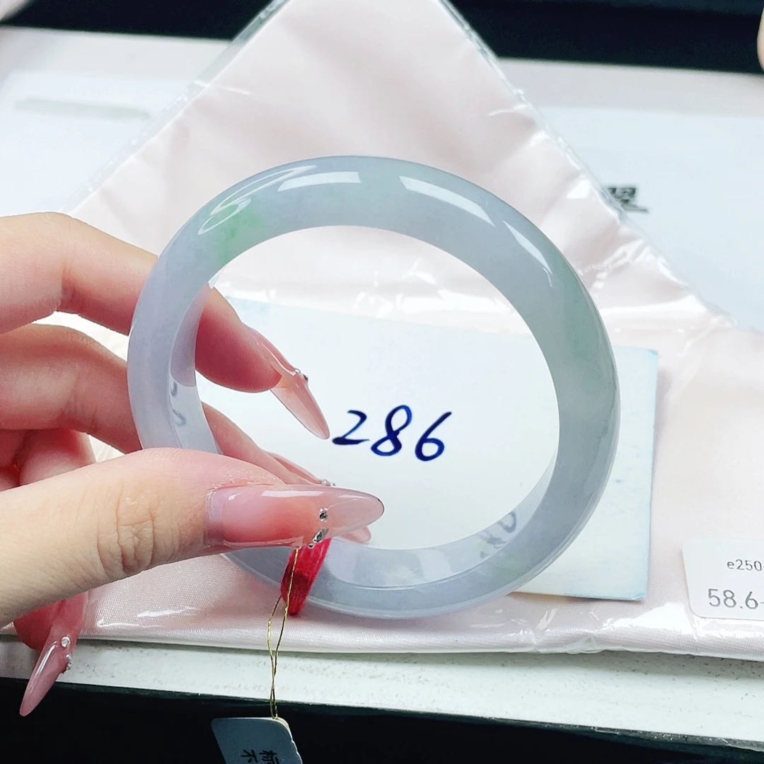 未镶嵌手镯翡翠58+