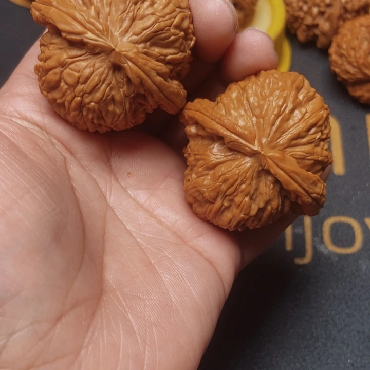 文玩核桃吊坠文玩85