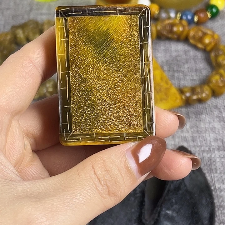 大果紫檀（缅甸花梨）牌子