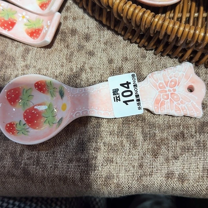 摆件子**然陶瓷手工制作工艺