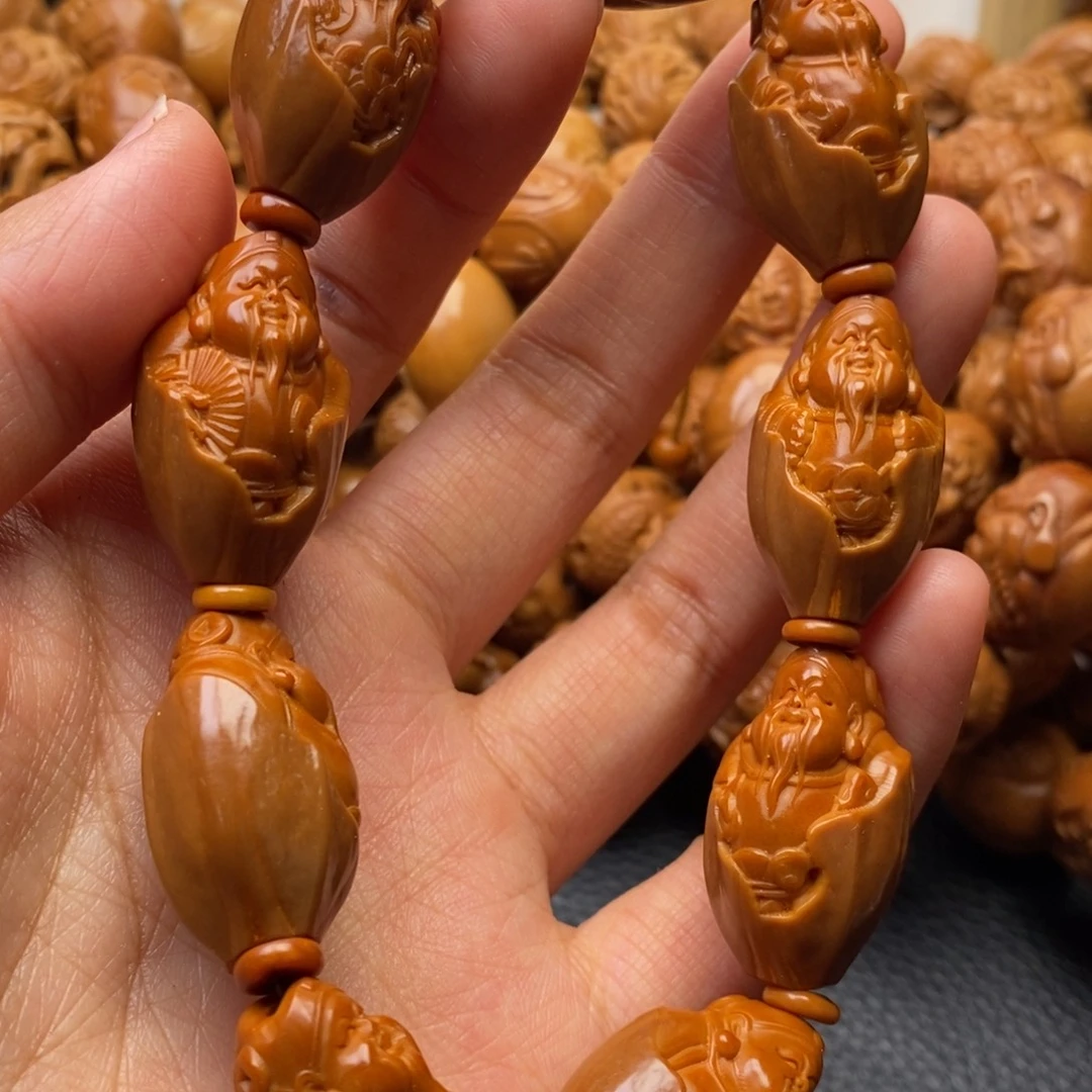手串橄榄核包衣财神