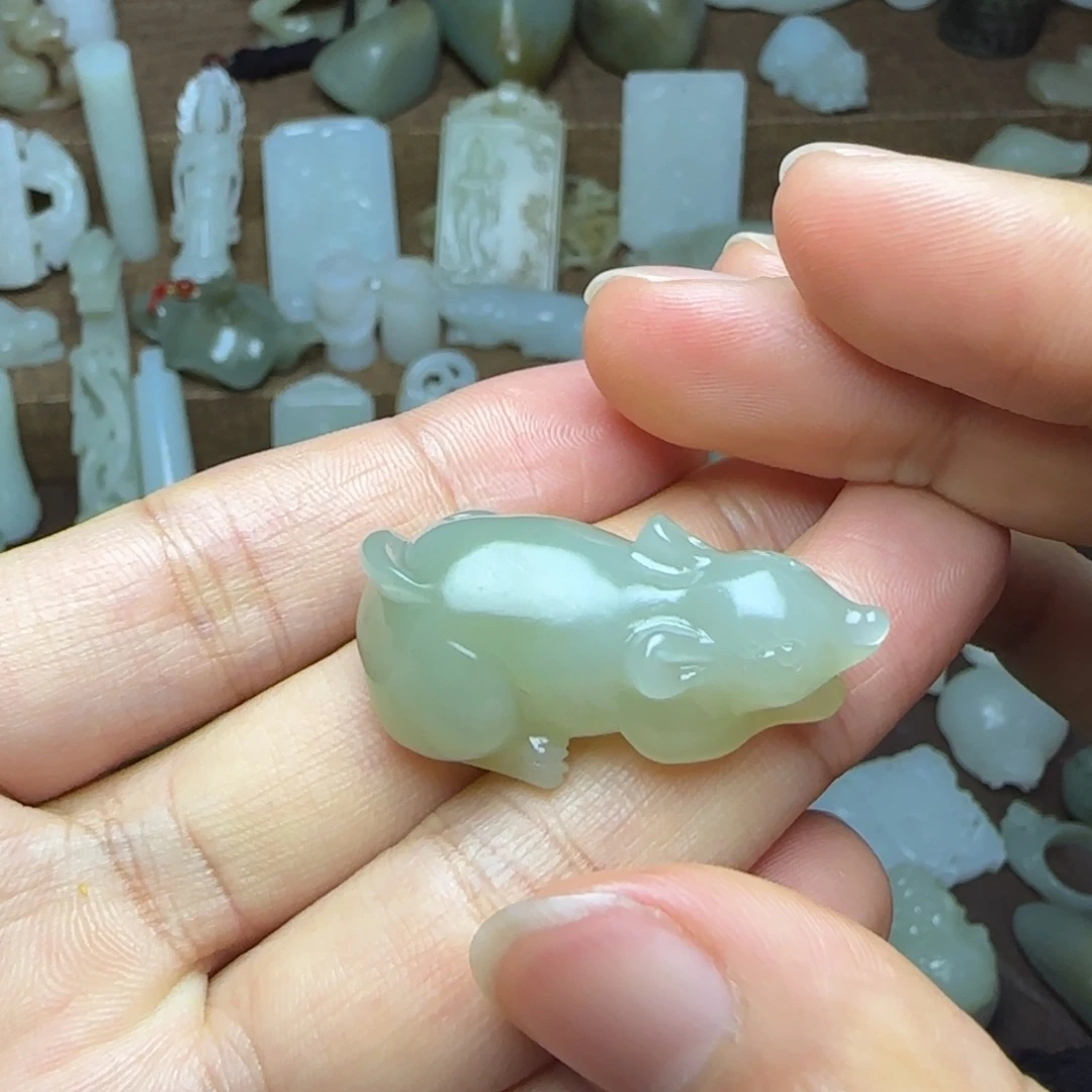 和田玉挂件未镶嵌