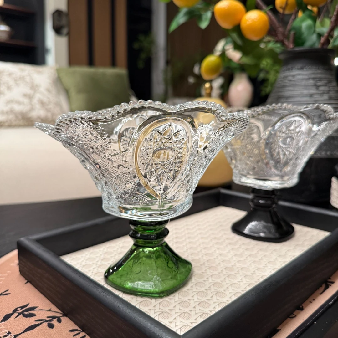 ins风轻奢高脚杯家用浮雕雪糕杯玻璃酸奶杯高档甜品杯奶昔杯