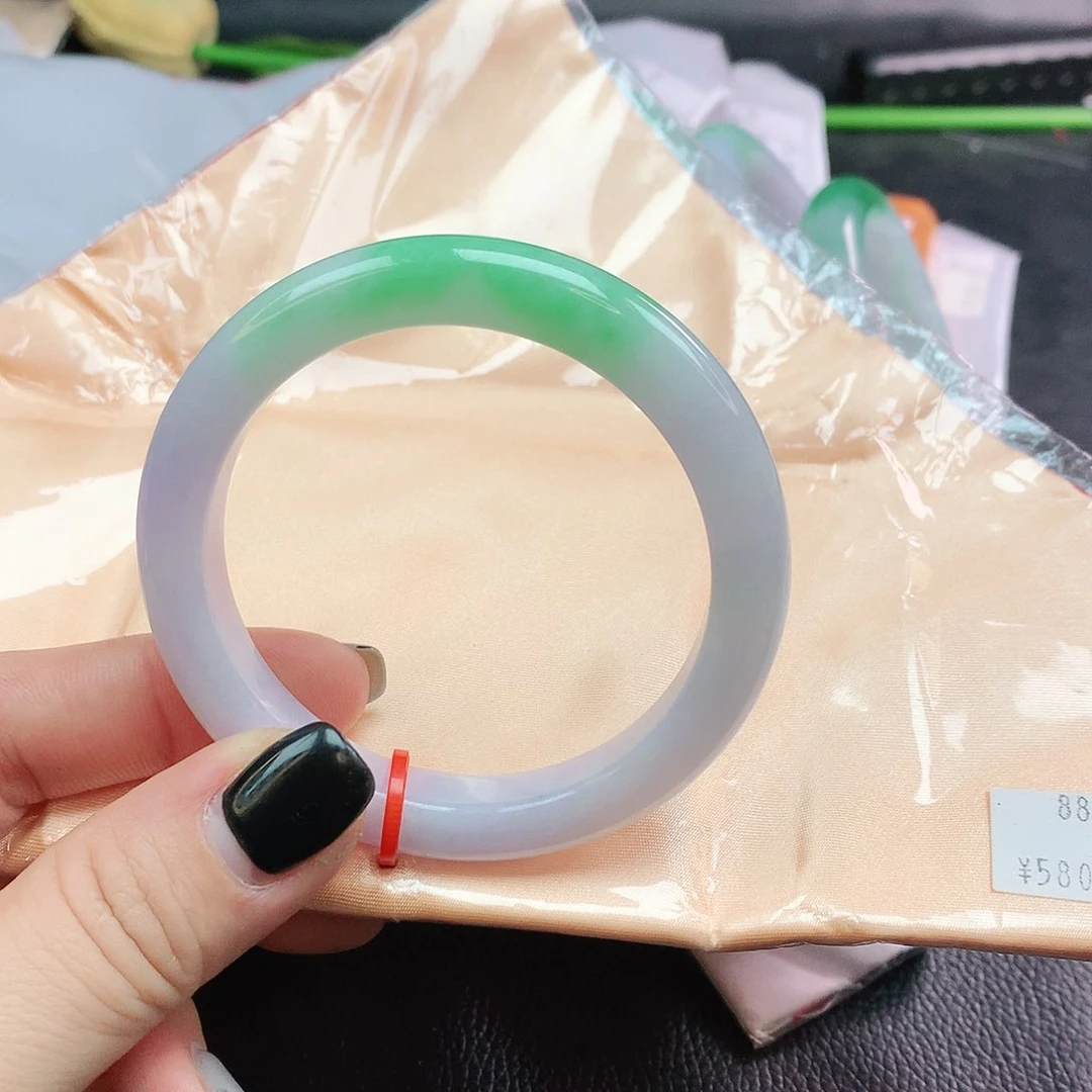 翡翠手镯未镶嵌正880477