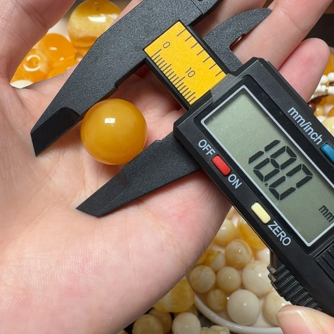 琥珀未镶嵌裸石蜜蜡圆珠