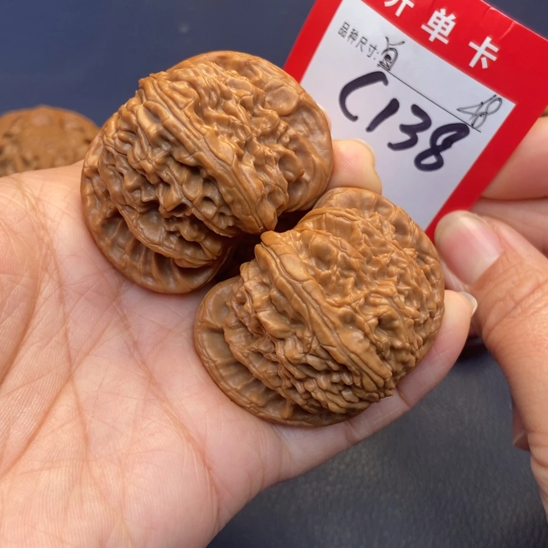 文玩核桃吊坠文玩核桃