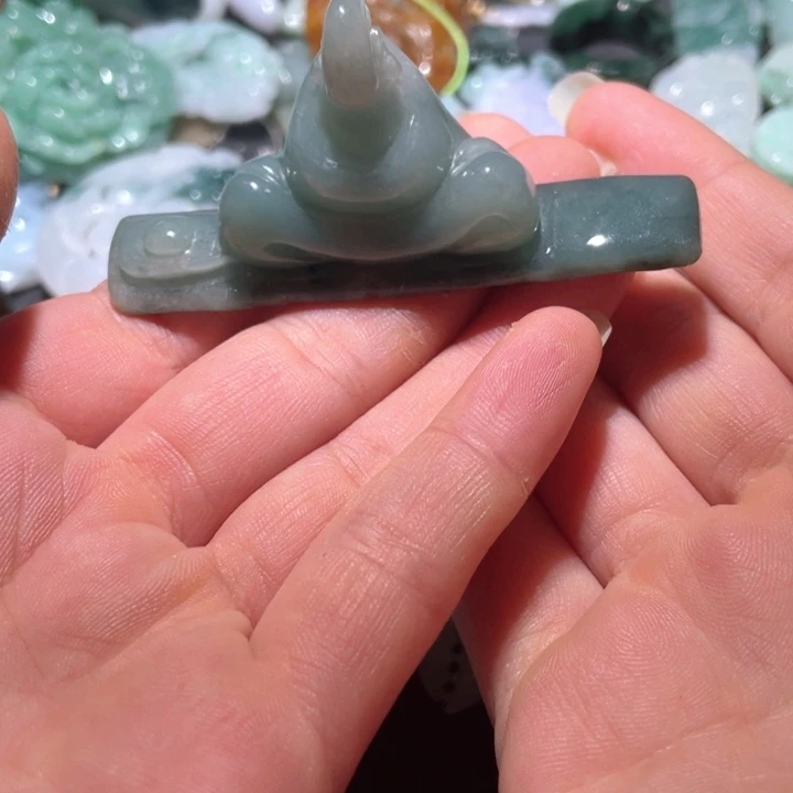 【闪购商品】翡翠颈饰未镶嵌天然翡翠