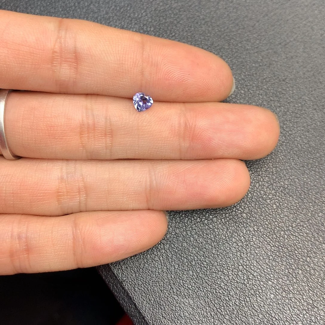 坦桑石裸石未镶嵌