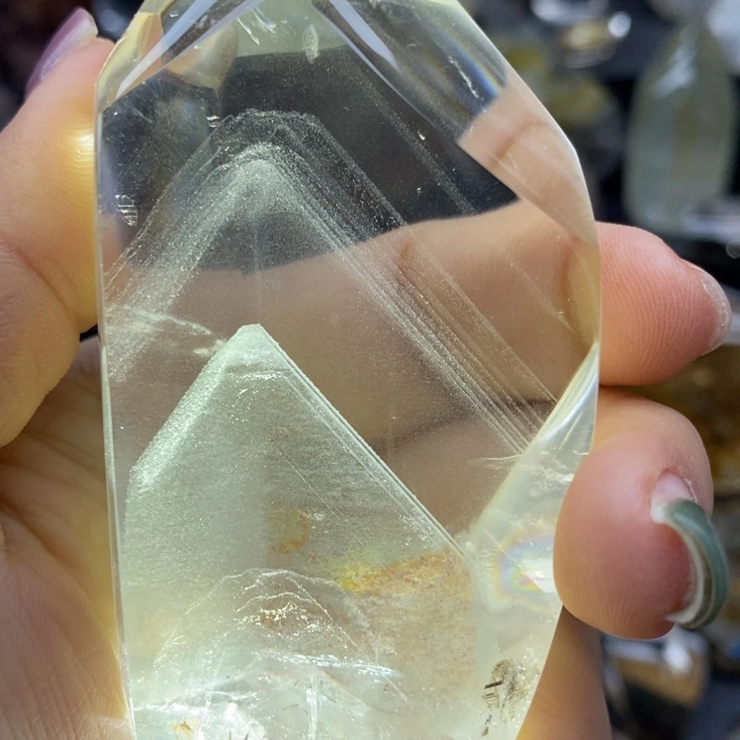 未镶嵌水晶珠宝半成品