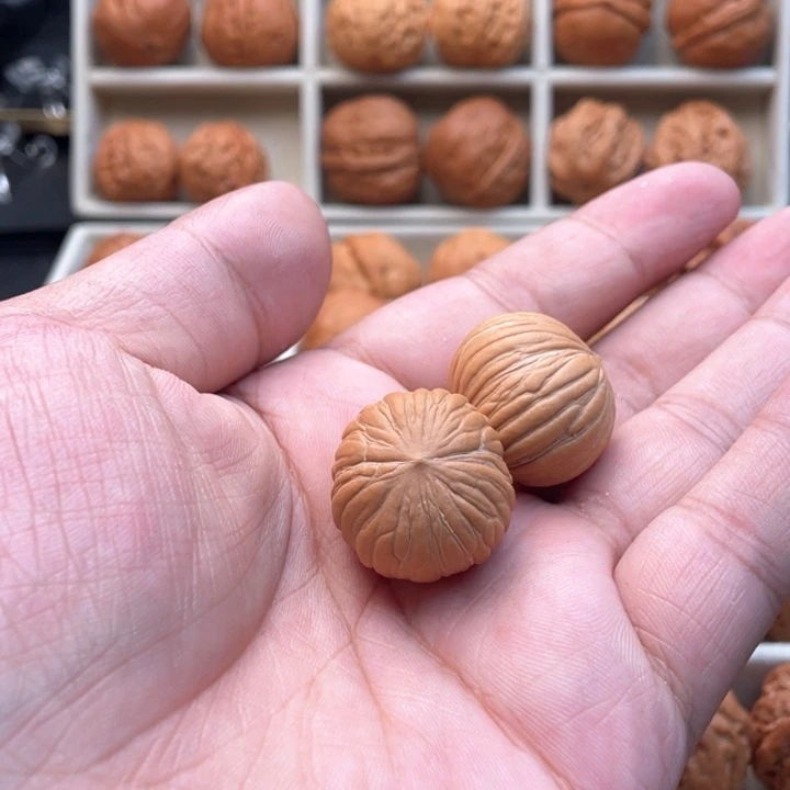 文玩核桃把件?***?南瓜墩