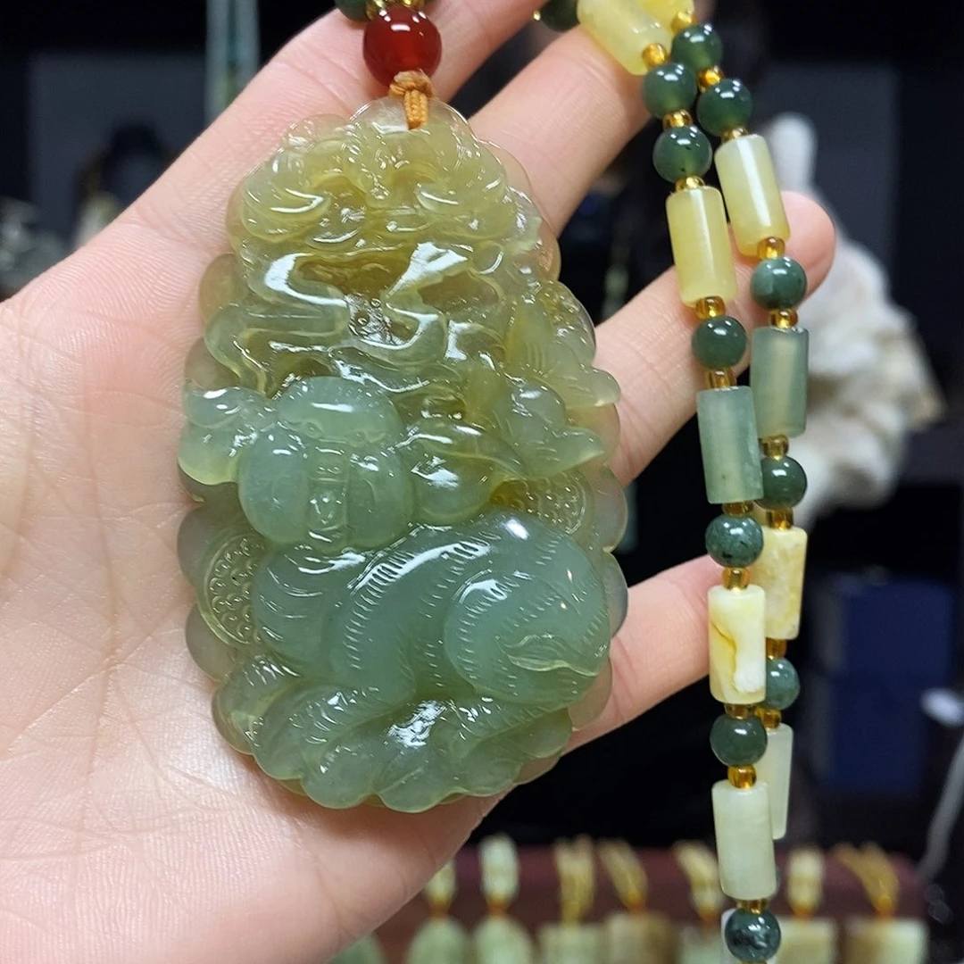 岫玉挂件吊坠未镶嵌