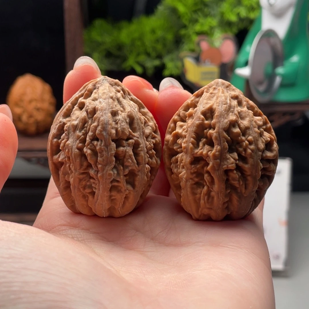 文玩核桃把件小楸千45