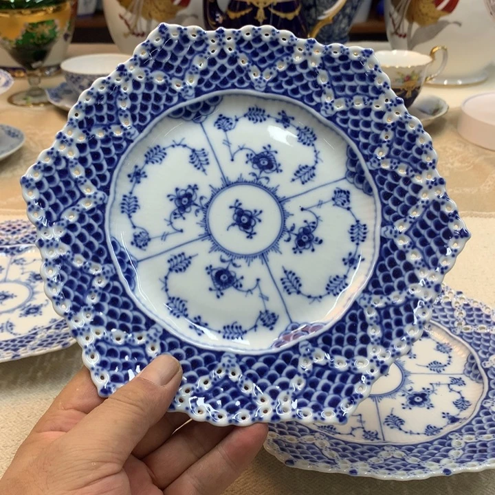 紫砂金瓷阁精品瓷器店