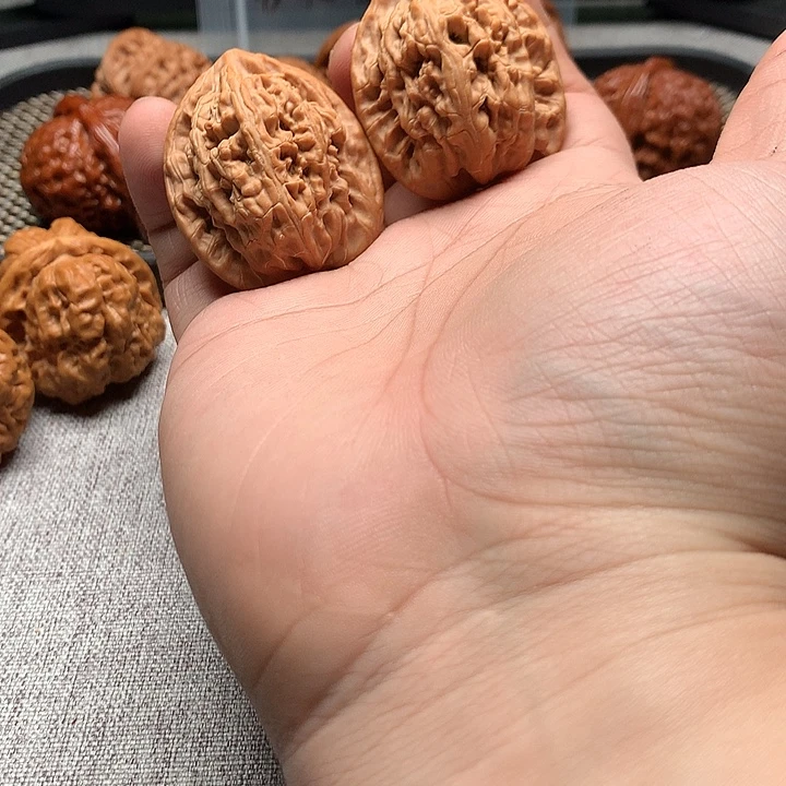 吊坠文玩核桃哈哈哈哈哈哈哈哈哈哈哈哈哈哈