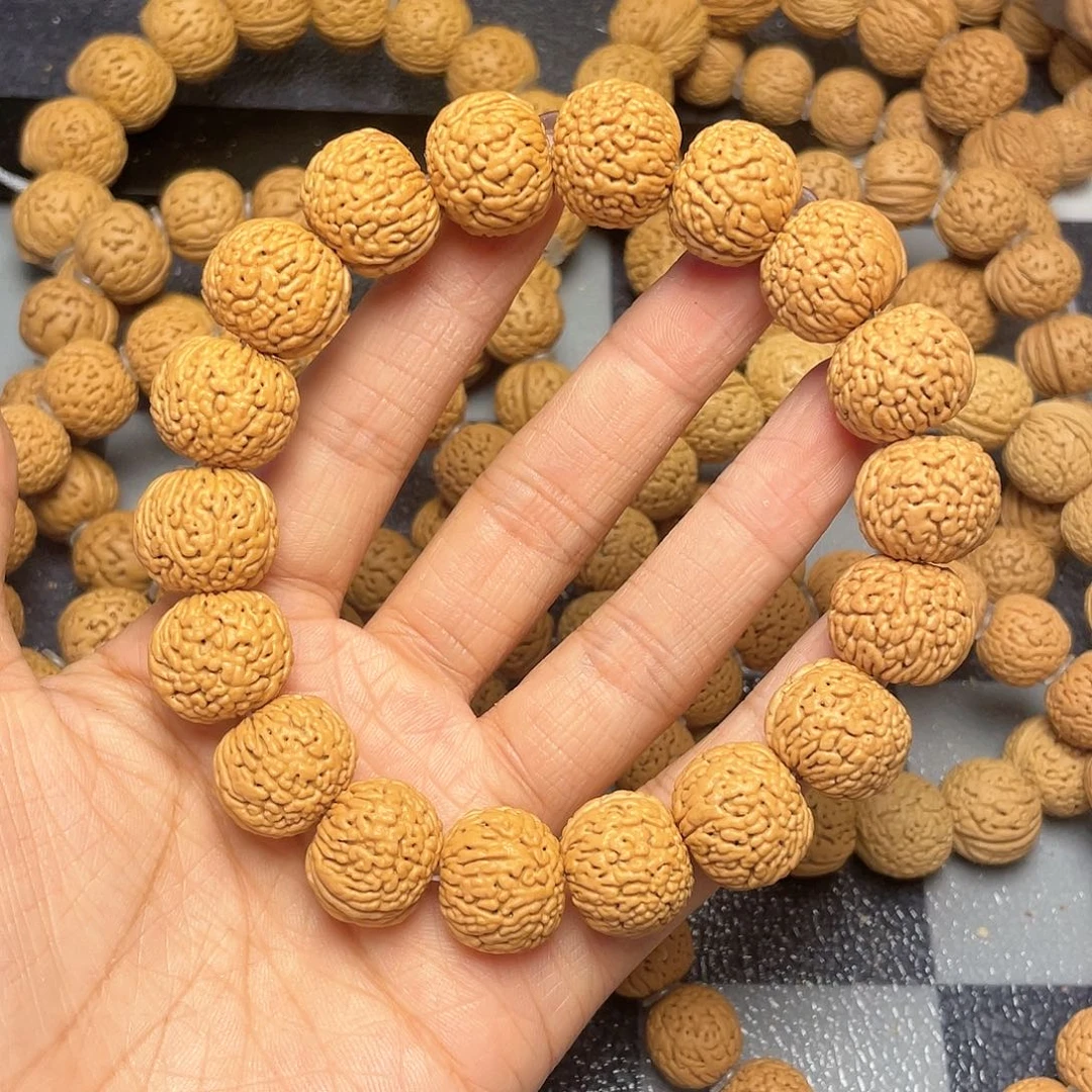 桃核手串?**弟16满天星手串