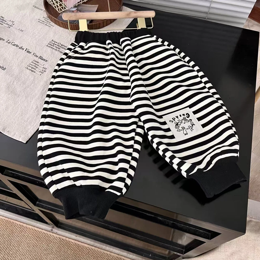 2024年秋冬新款儿童潮流百搭裤子宽松时尚洋气30158条纹裤子