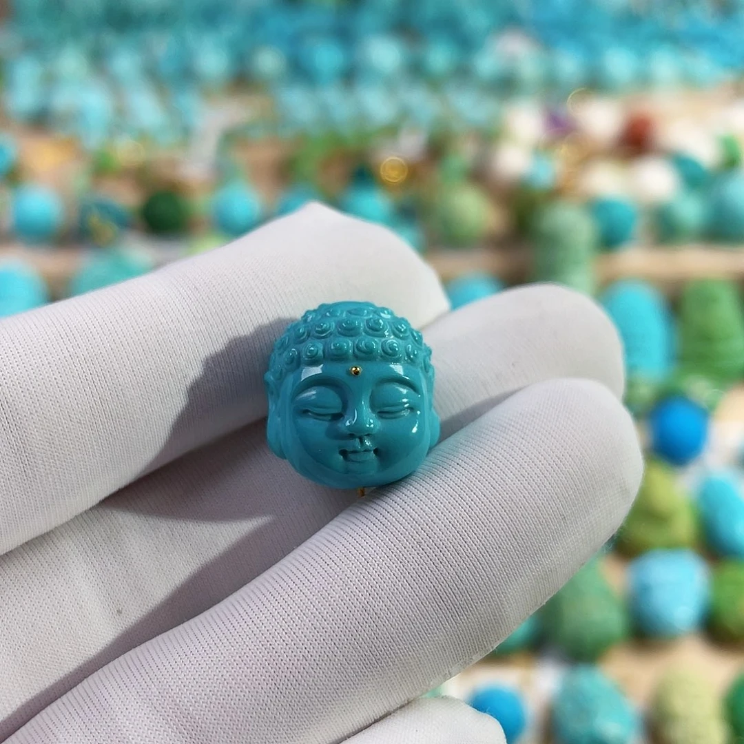 绿松石未镶嵌珠宝奇石