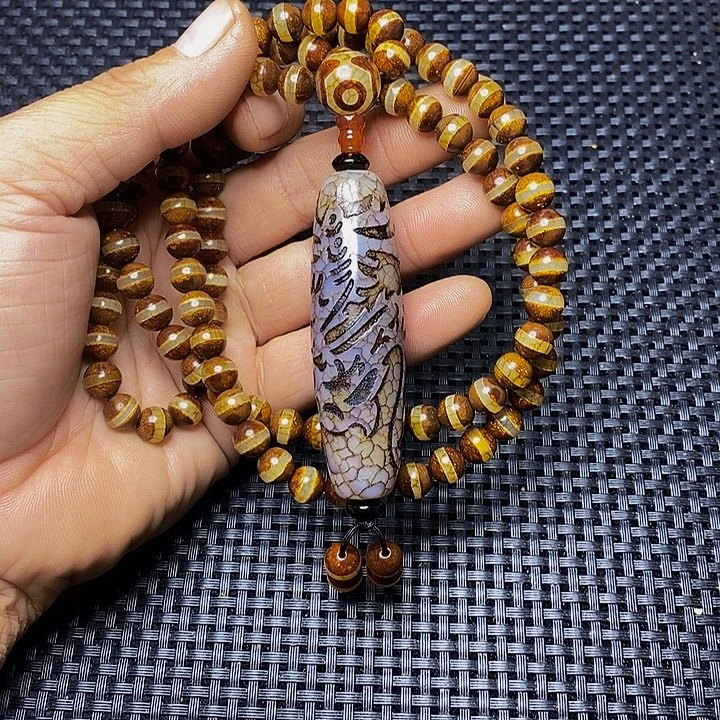 皓***玛瑙/玉髓未镶嵌手链