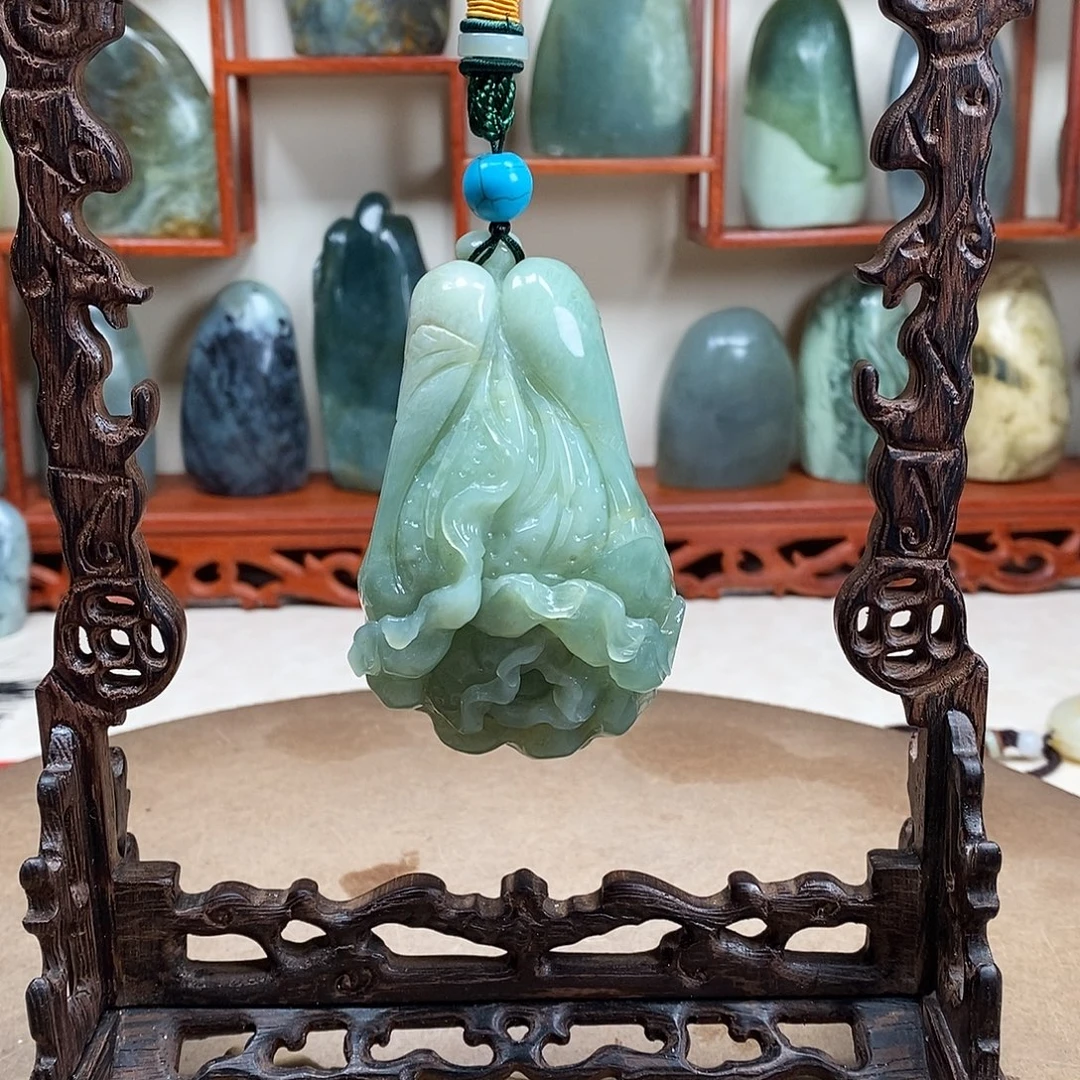 天***品玉岫岩精品白菜把件