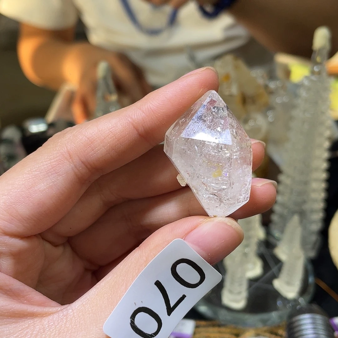 水晶未镶嵌珠宝半成品