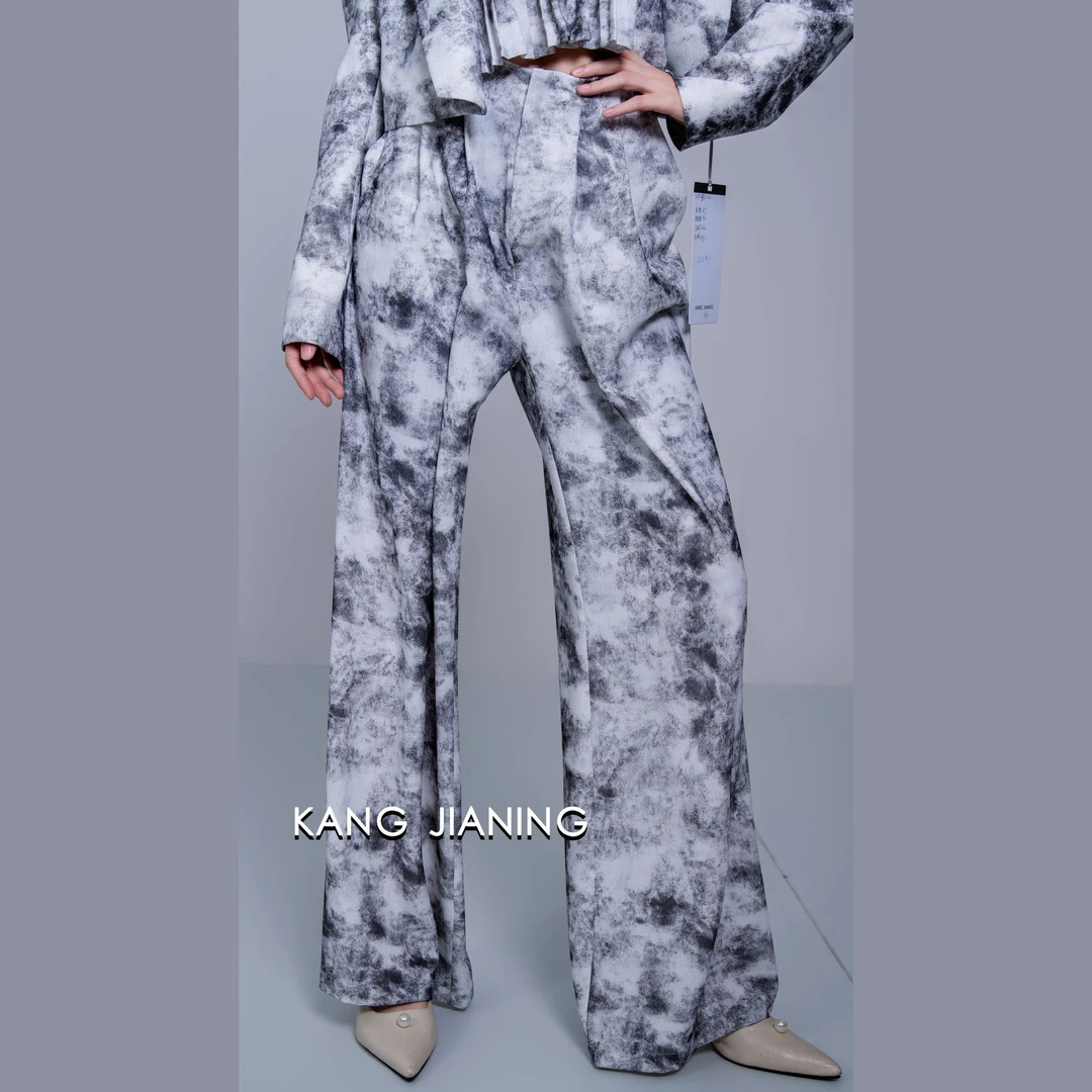 【耀世专享】25春夏秀款水墨画设计感裤子KC25K314