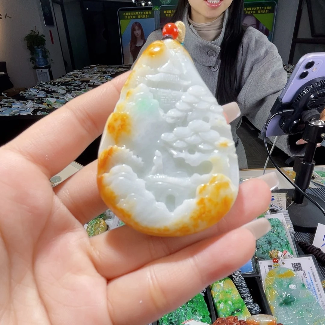 颈饰未镶嵌翡翠一