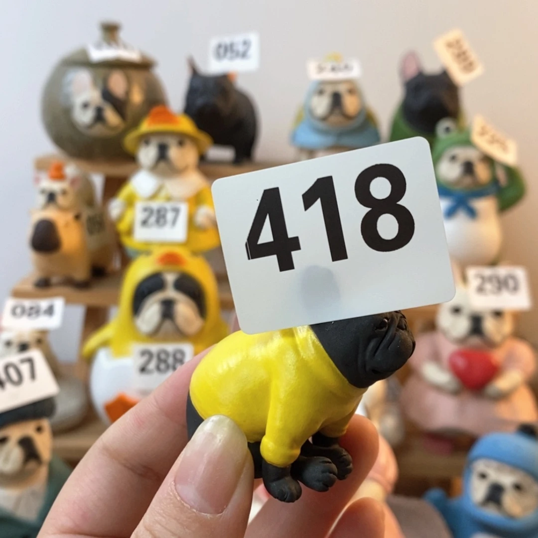 【闪购商品】陶瓷法斗摆件水杯微418