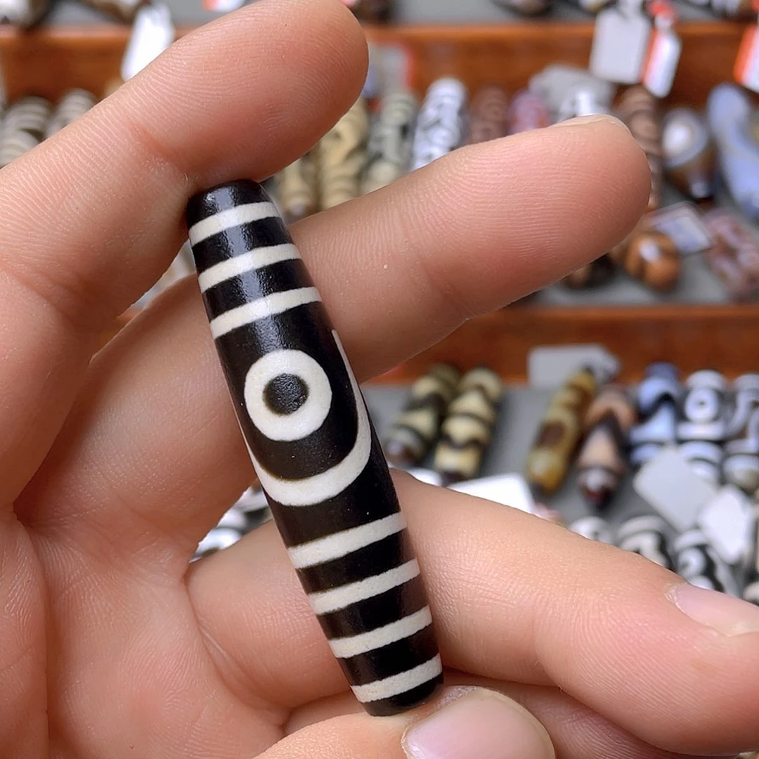 未镶嵌颈饰玛瑙/玉髓沉*