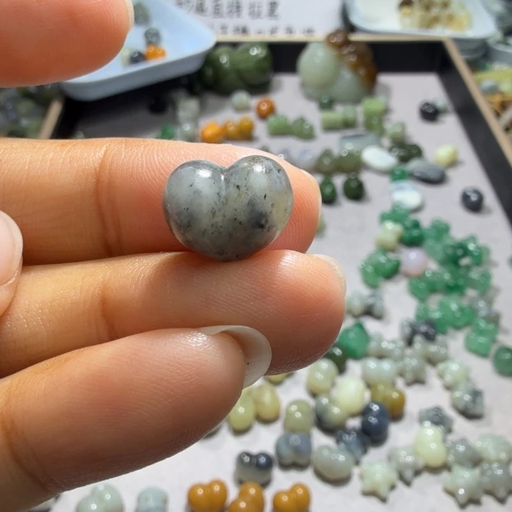 和田玉足银镶嵌珠宝半成品