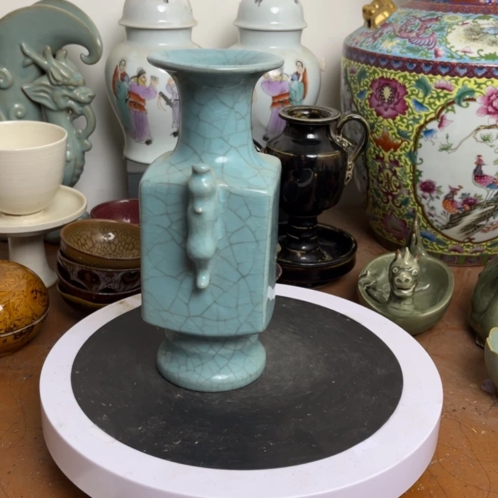 紫砂花瓶瓷器瓷器