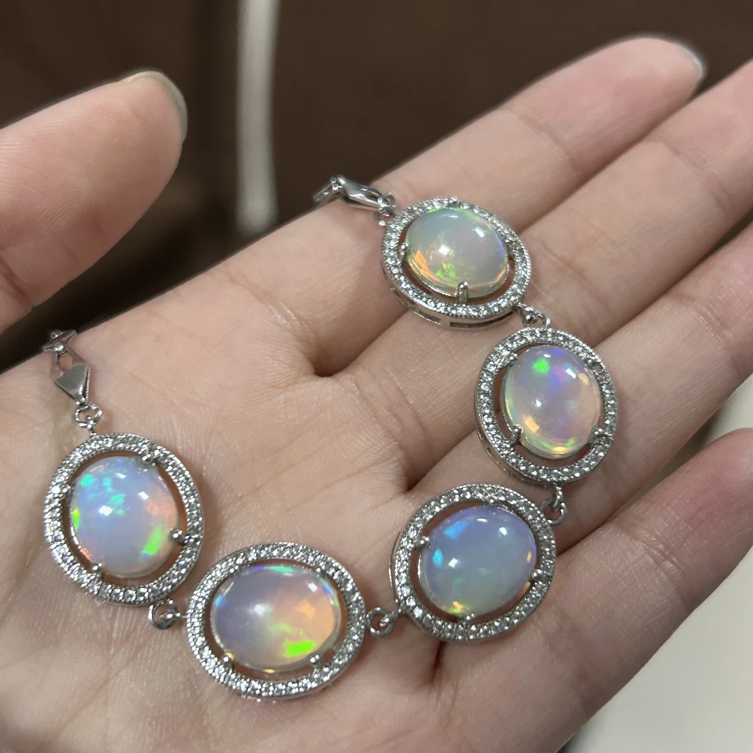 多颗白欧泊镶嵌s925银手链