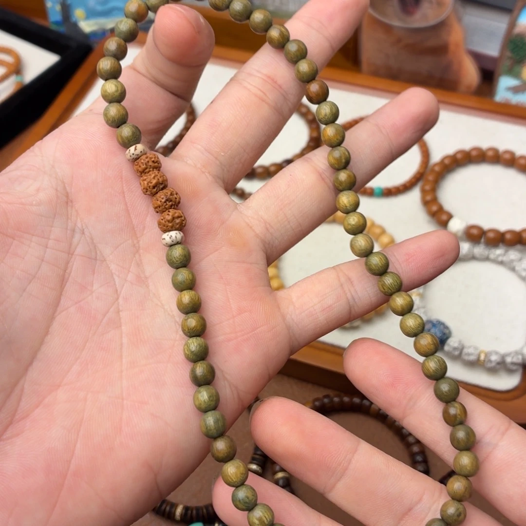 维腊木（绿檀）手串/手链
