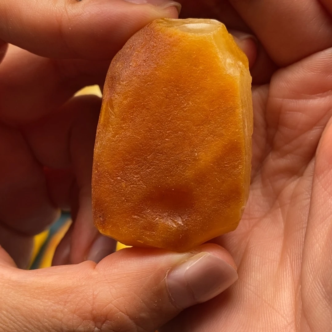 未镶嵌定制琥珀蜜蜡