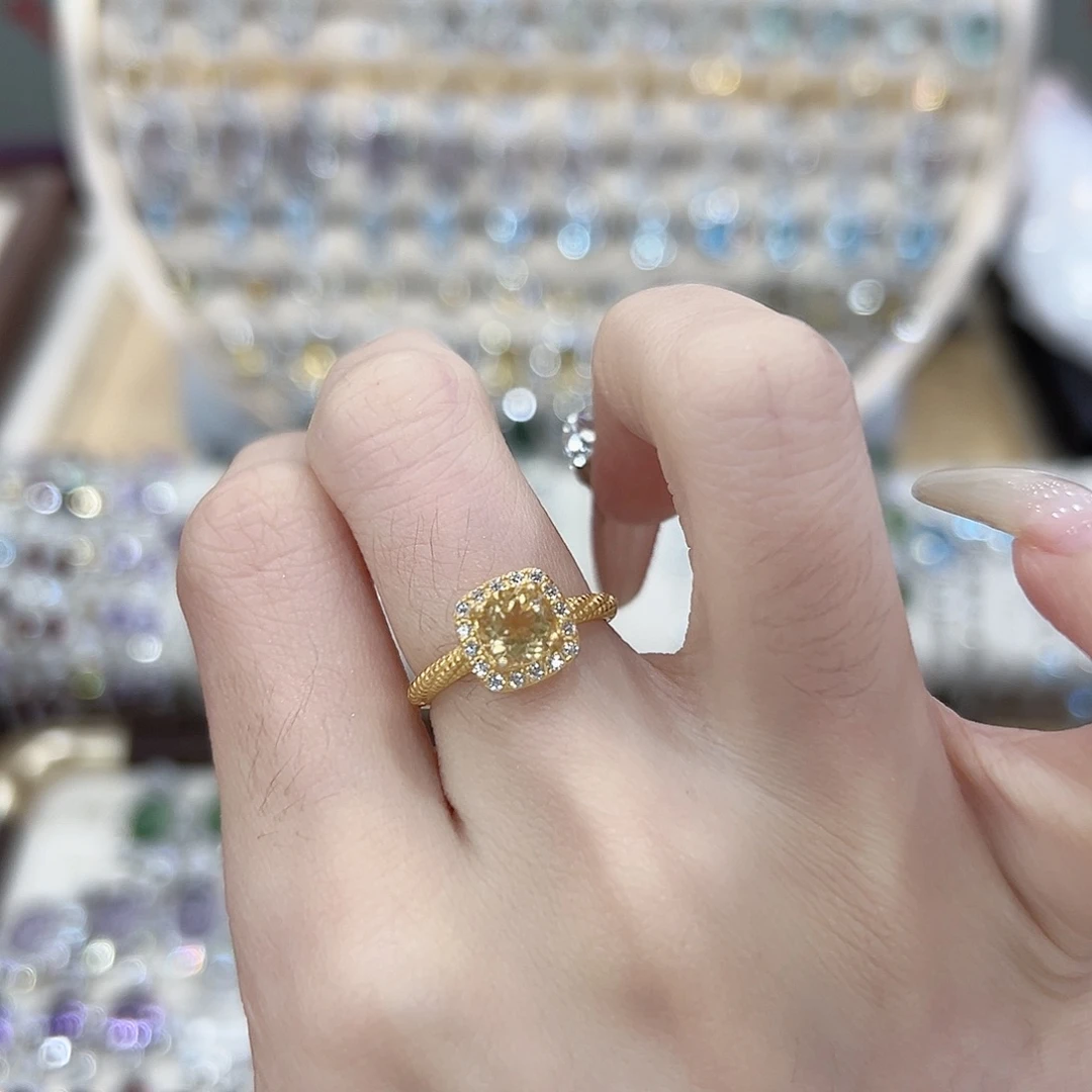 鹤***薇黄晶银S925镶嵌戒指