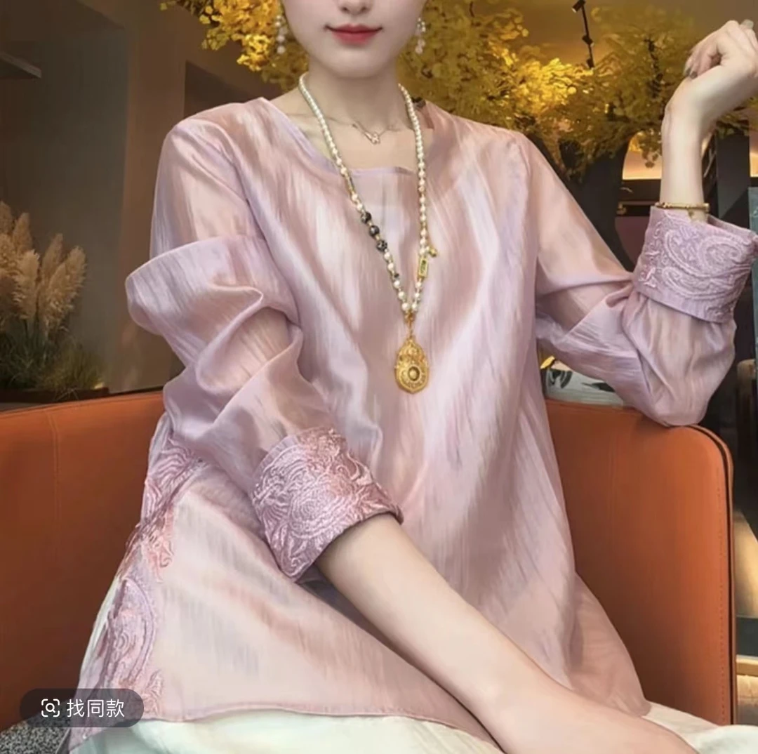 【福嘻小衫】新款百搭时尚重工刺绣小衫