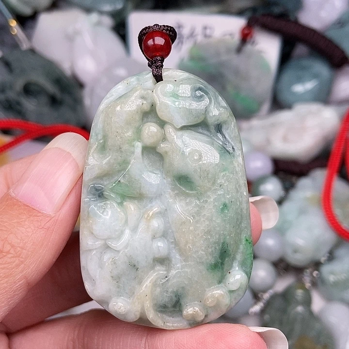 颈饰未镶嵌翡翠翡翠