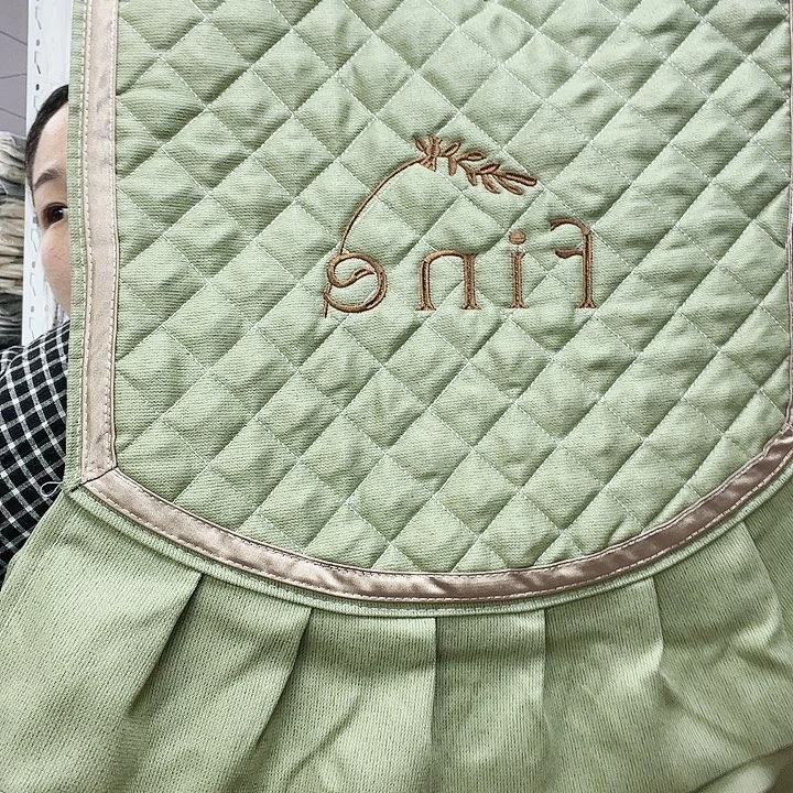 毛绒啦咯啦咯啦咯啦咯啦