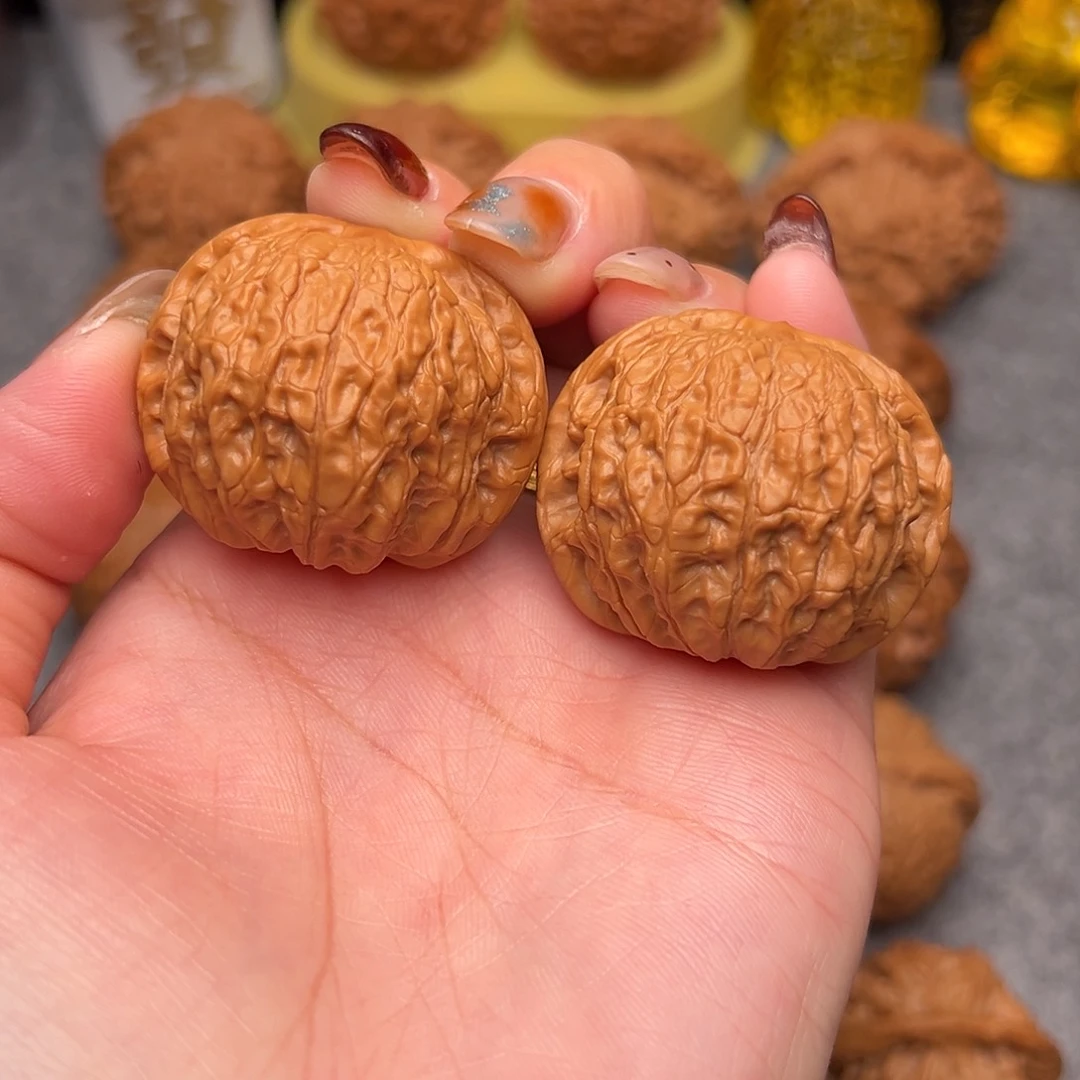 把件文玩核桃《**》毕业精品精配乾隆磨38尺寸