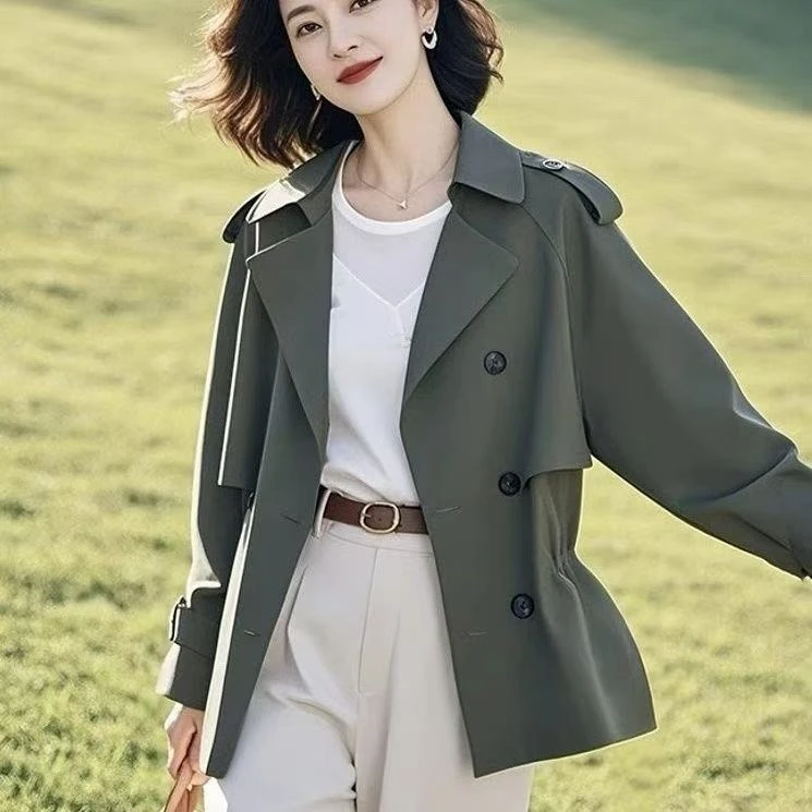 独特超好看高级短款风衣2025春季新款女装小众不撞款休闲绿色外套