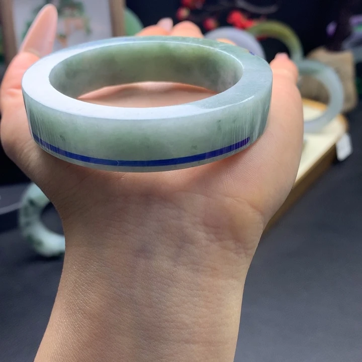 定制翡翠未镶嵌翡翠手镯翡翠手镯