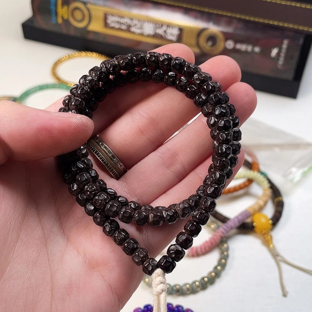 手串紫金鼠I have no idea