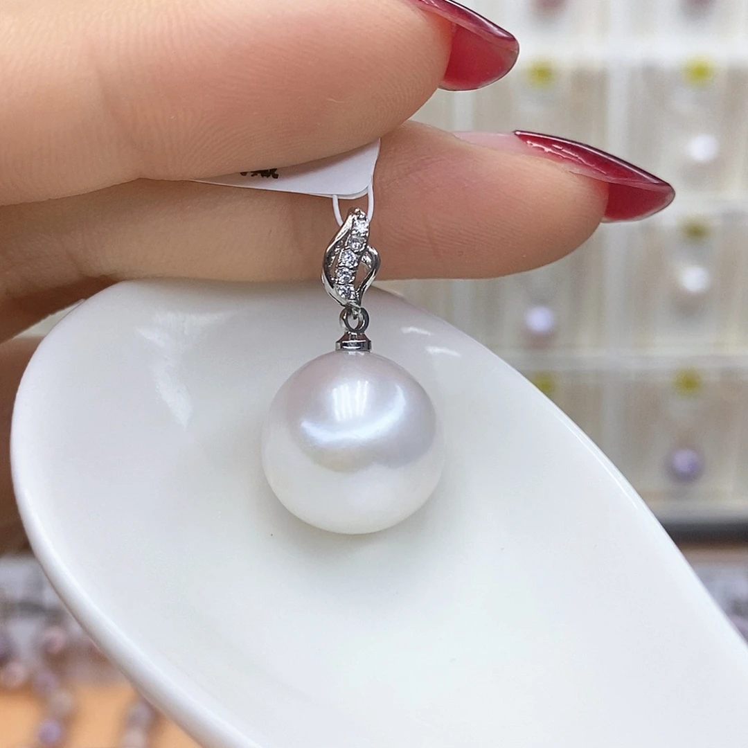 颈饰合金淡水珍珠