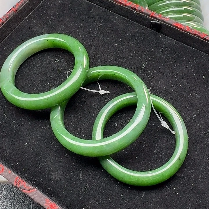 和田玉未镶嵌颈饰碧玉手镯多样性发一