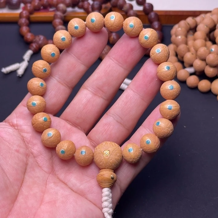 凤眼菩提吊坠凤眼