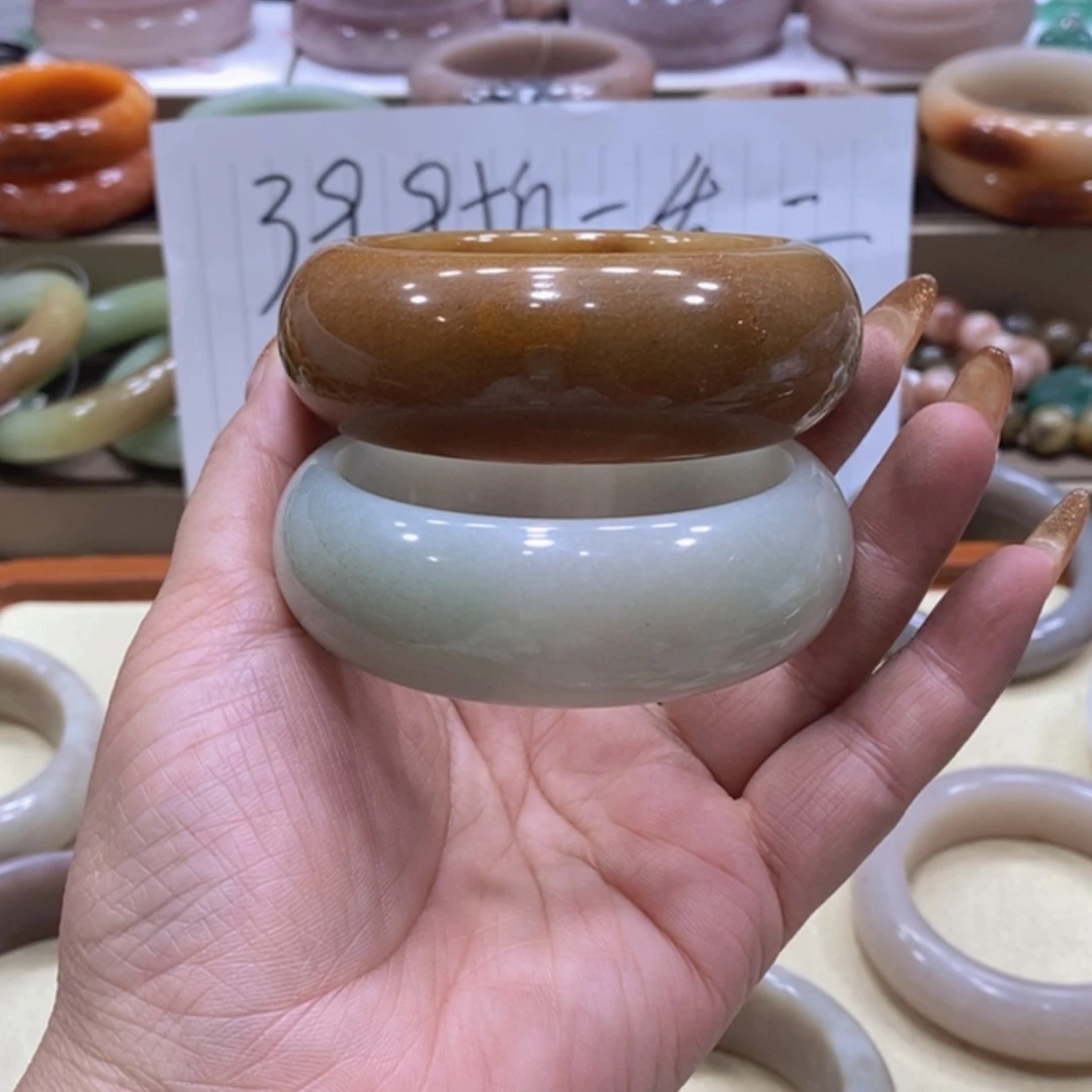 【闪购商品】未镶嵌手镯石英质玉小*