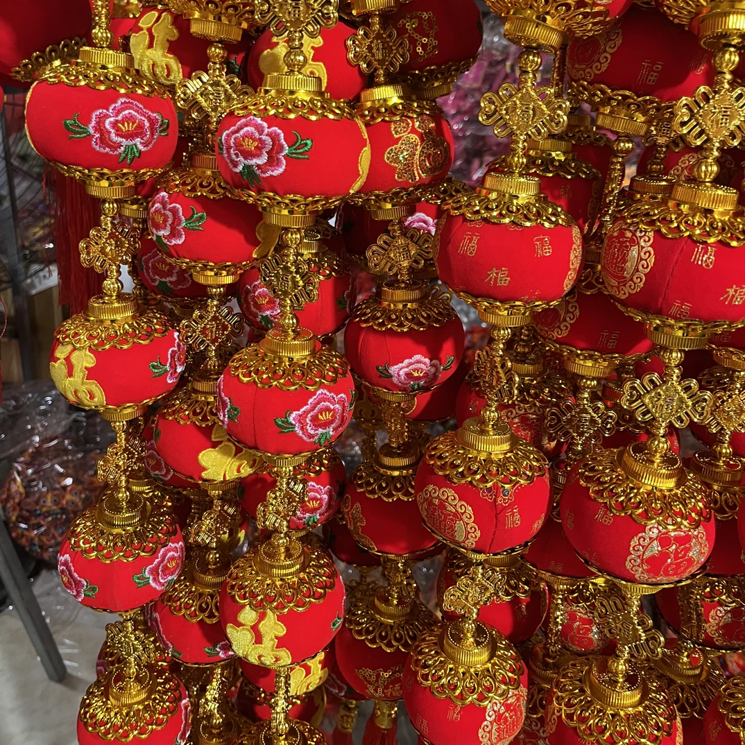 【年货款】批发进货摆摊义乌小工艺品挂件刺绣国风艾