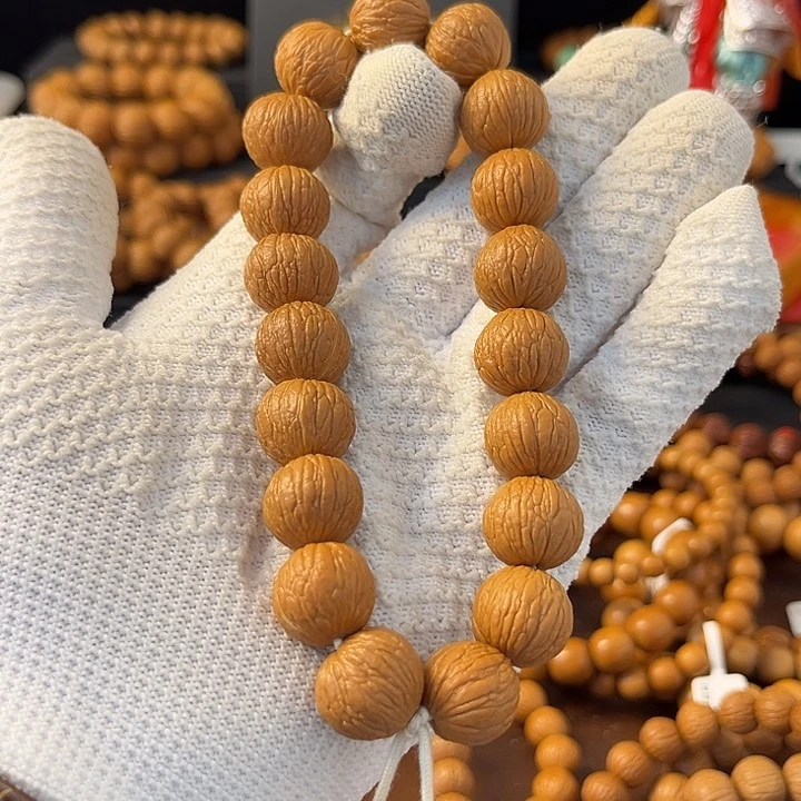 猴头核桃手串16加凤羽手持全品