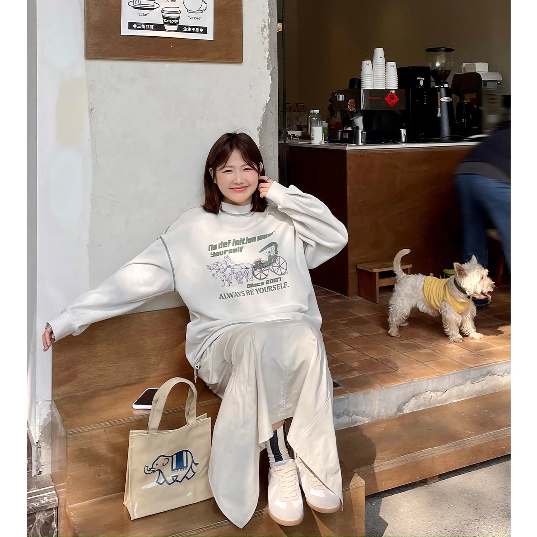 晶咕白标~时髦精人设~拷边明显设计感小立领印花上衣长袖休闲卫衣