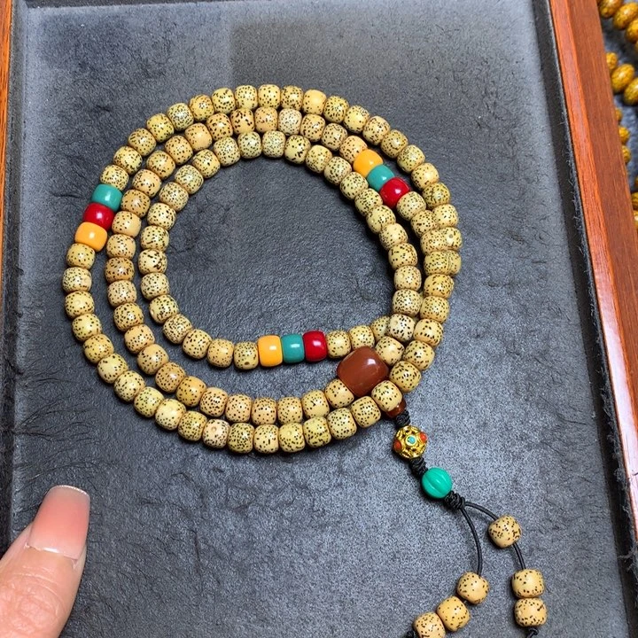 星月菩提吊坠菩提